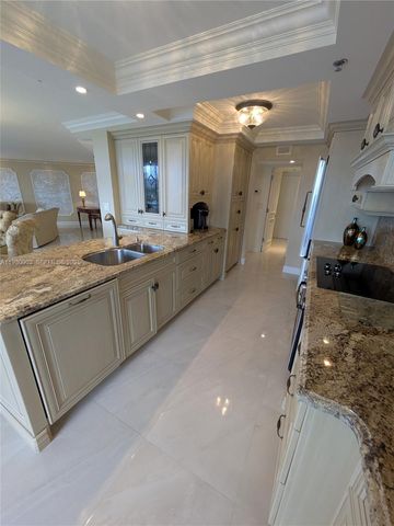 300 Three Islands Blvd 204, Hallandale Beach, FL 33009