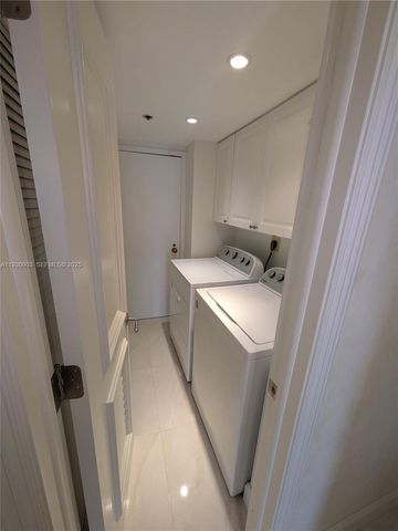 300 Three Islands Blvd 204, Hallandale Beach, FL 33009