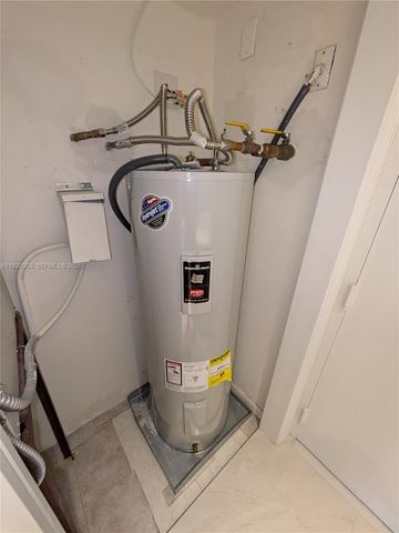 300 Three Islands Blvd 204, Hallandale Beach, FL 33009