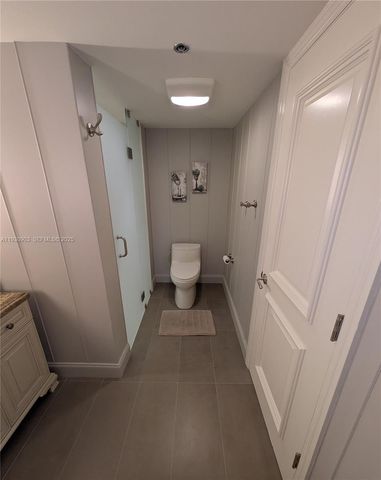 300 Three Islands Blvd 204, Hallandale Beach, FL 33009