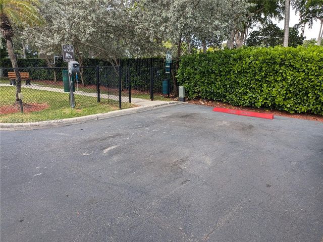 300 Three Islands Blvd 204, Hallandale Beach, FL 33009