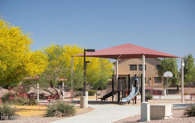 795 W FAIRLANE Court, Casa Grande, AZ 85122