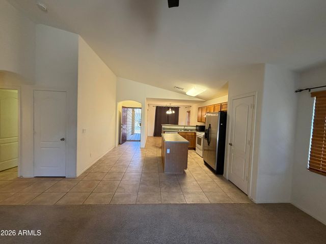 795 W FAIRLANE Court, Casa Grande, AZ 85122