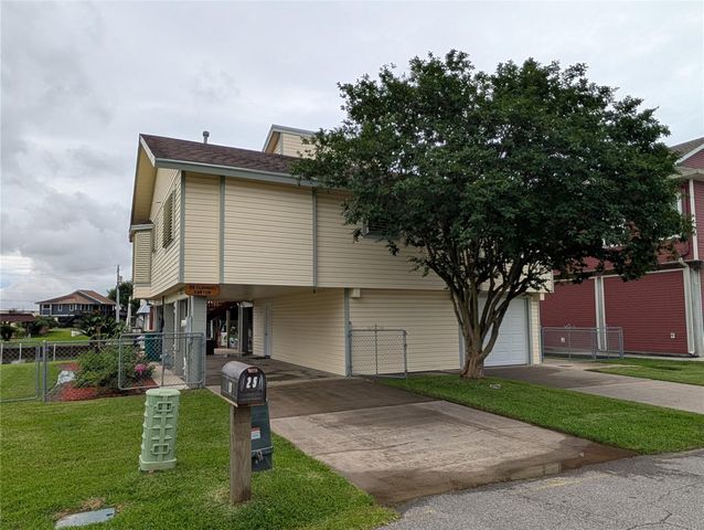 25 N Flamingo Street, La Marque, TX 77568