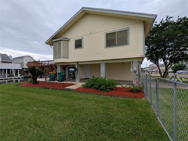 25 N Flamingo Street, La Marque, TX 77568