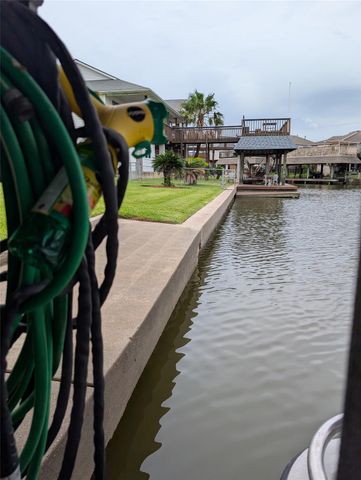 25 N Flamingo Street, La Marque, TX 77568