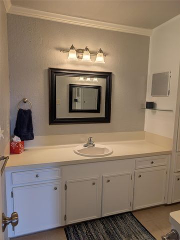 25 N Flamingo Street, La Marque, TX 77568