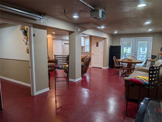 25 N Flamingo Street, La Marque, TX 77568
