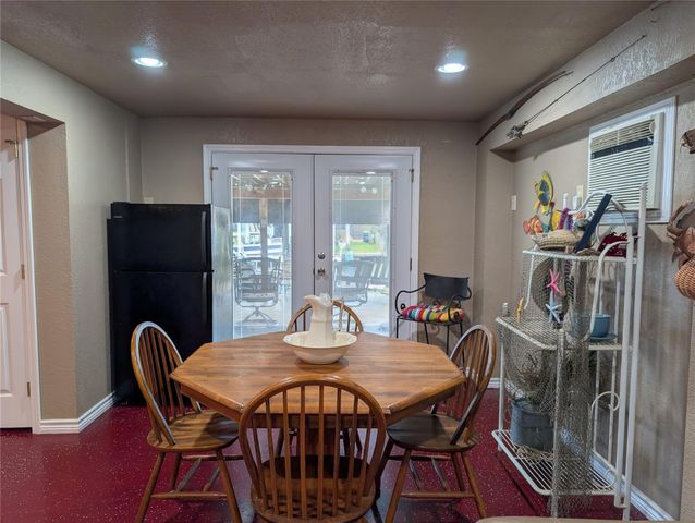 25 N Flamingo Street, La Marque, TX 77568