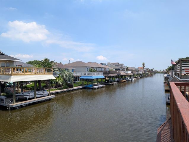 25 N Flamingo Street, La Marque, TX 77568