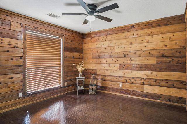 2766 Vz Cr 3104, Edgewood, TX 75117