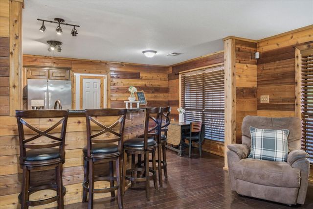 2766 Vz Cr 3104, Edgewood, TX 75117