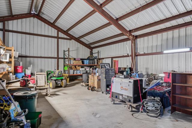 2766 Vz Cr 3104, Edgewood, TX 75117