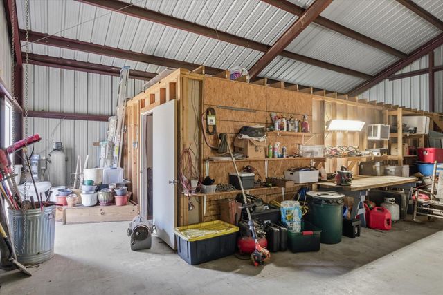 2766 Vz Cr 3104, Edgewood, TX 75117