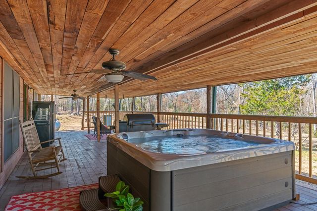 2766 Vz Cr 3104, Edgewood, TX 75117