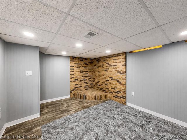 36826 Park Place Drive, Sterling Heights, MI 48310