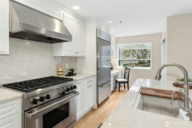 10128 NE 63rd Street, Kirkland, WA 98033