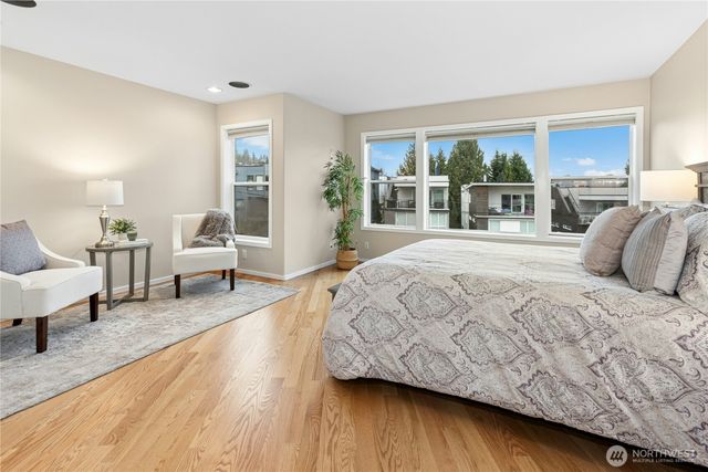 10128 NE 63rd Street, Kirkland, WA 98033