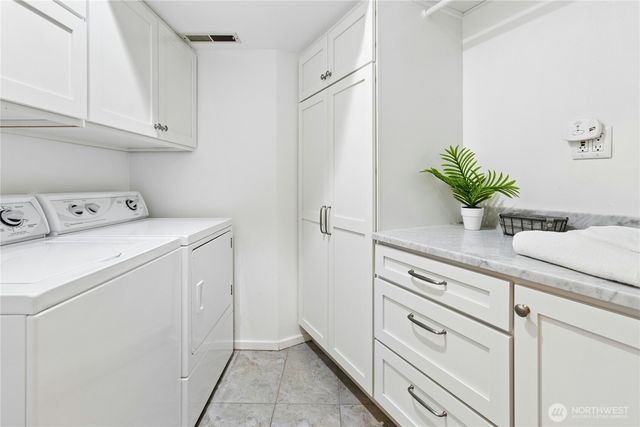 10128 NE 63rd Street, Kirkland, WA 98033