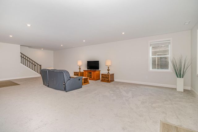 1041 Mccarron Lane, Union, KY 41091