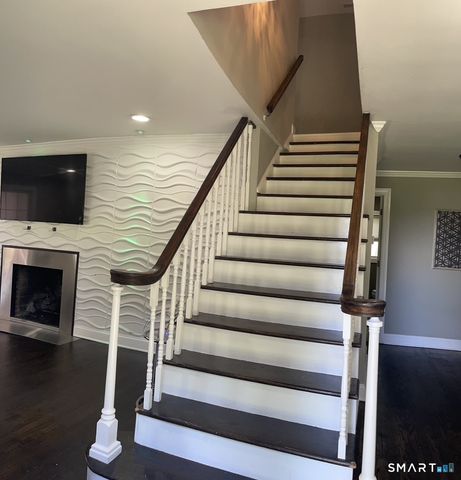 665 West Main Street, West Haven, CT 06516