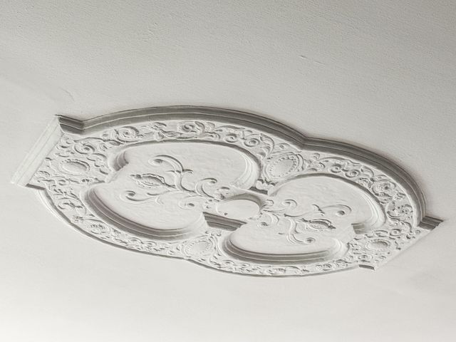 141 Loretto Court, Wheaton, IL 60189