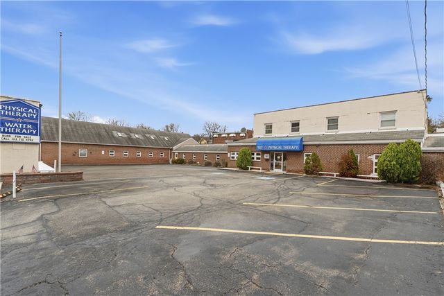 507 Pittsburgh St, Springdale Boro, PA 15144