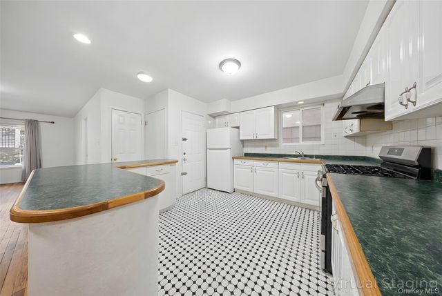139-01 Franklin Avenue, Flushing, NY 11355