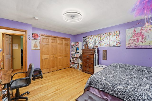 1603 E Glenwood Drive, Des Moines, IA 50320
