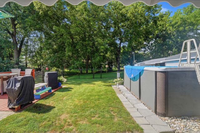 1603 E Glenwood Drive, Des Moines, IA 50320