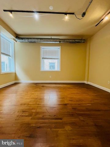 338 N CHARLES ST, Baltimore, MD 21201