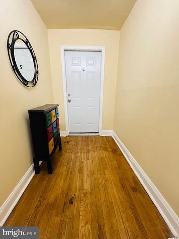 338 N CHARLES ST, Baltimore, MD 21201