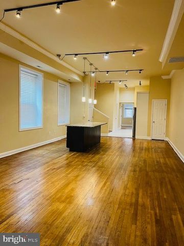 338 N CHARLES ST, Baltimore, MD 21201