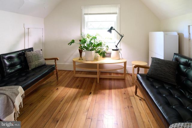 829-833 ELMWOOD ST, State College, PA 16801