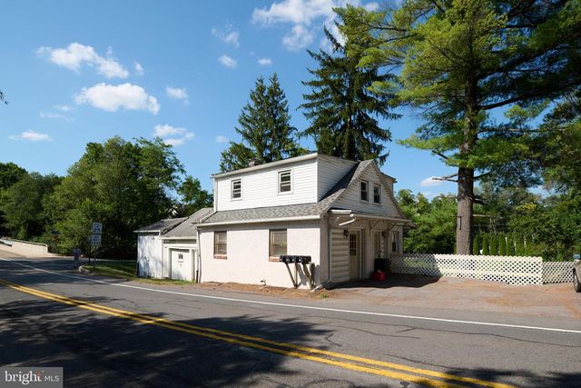 829-833 ELMWOOD ST, State College, PA 16801