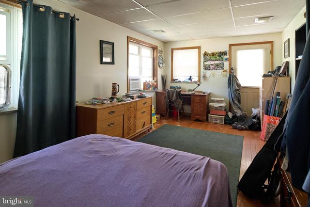 829-833 ELMWOOD ST, State College, PA 16801