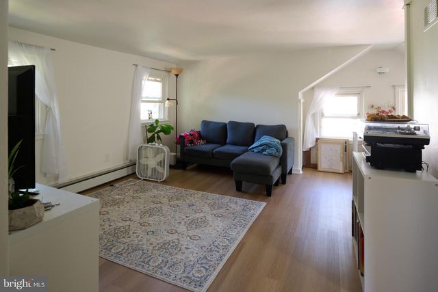 829-833 ELMWOOD ST, State College, PA 16801