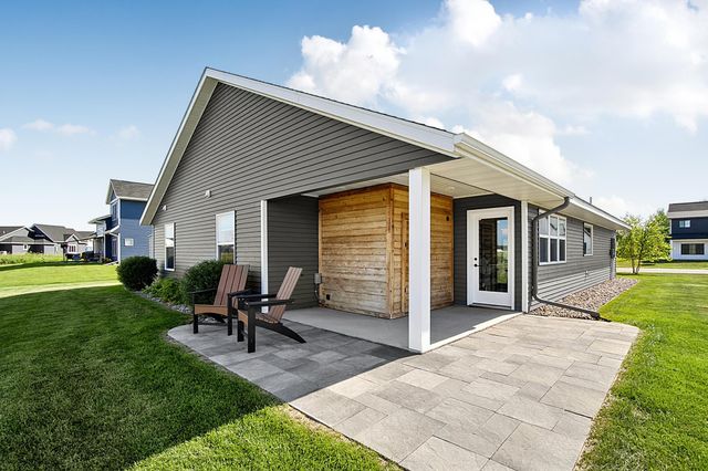 3025 Nottingham Road S, Saint Cloud, MN 56301