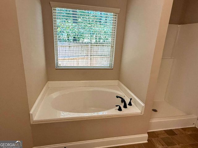 2839 Shadowstone Way, Winder, GA 30680