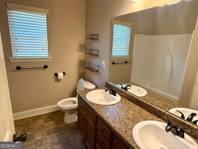 2839 Shadowstone Way, Winder, GA 30680