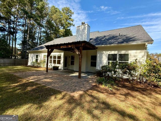 2839 Shadowstone Way, Winder, GA 30680