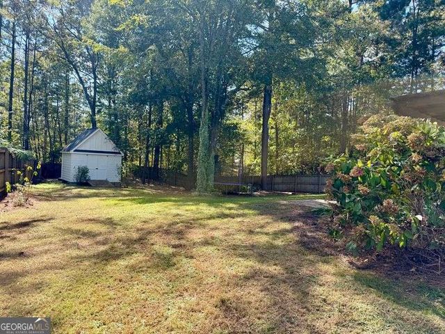 2839 Shadowstone Way, Winder, GA 30680