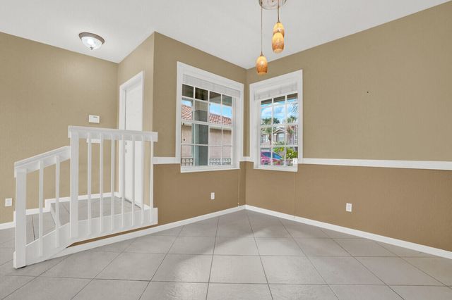 5486 Queenship Court, Greenacres, FL 33463