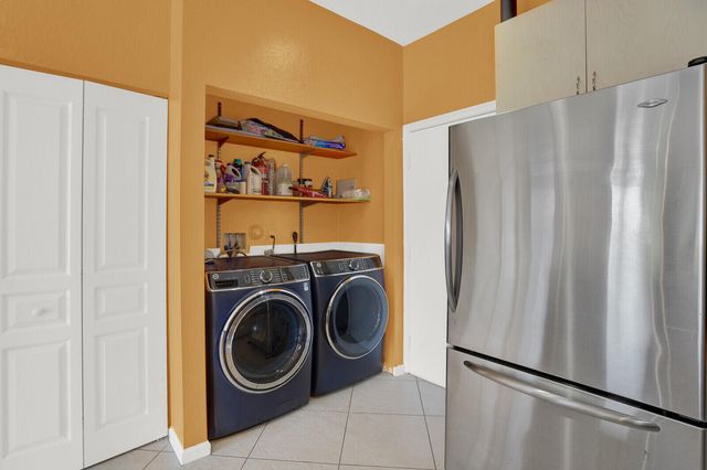 5486 Queenship Court, Greenacres, FL 33463