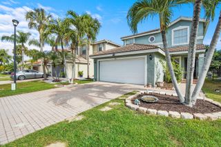 5486 Queenship Court, Greenacres, FL 33463