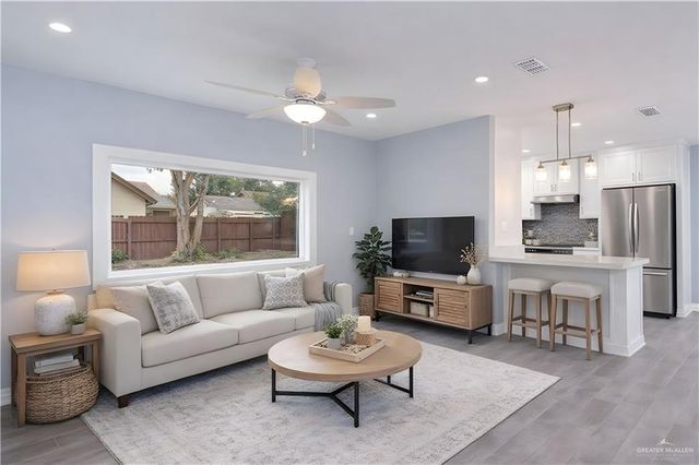 2132 Gull Avenue, Mcallen, TX 78504