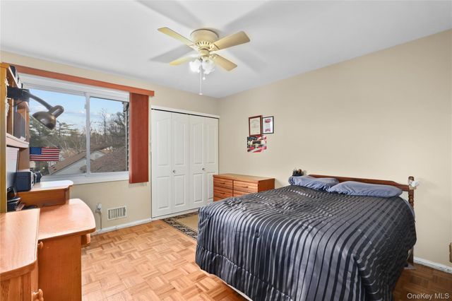 59 Kirby Close D, Yorktown Heights, NY 10598