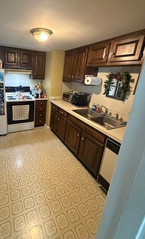 321 Common St, Braintree, MA 02184
