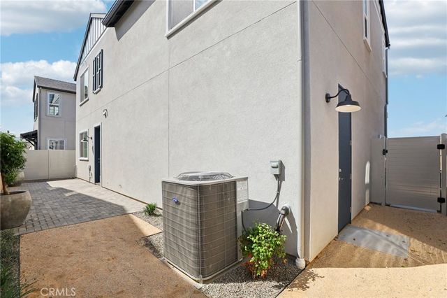 4874 Arroyo Run, Moorpark, CA 93021