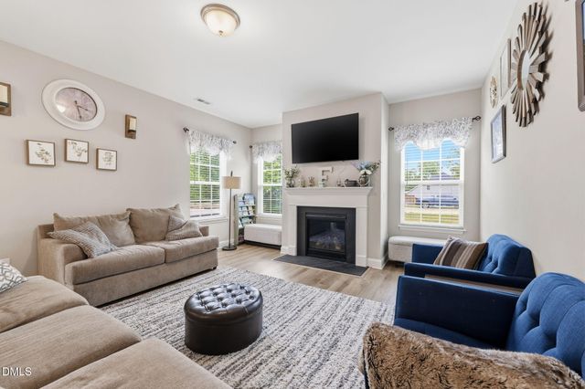 5345 Salem Woods Drive, Graham, NC 27253